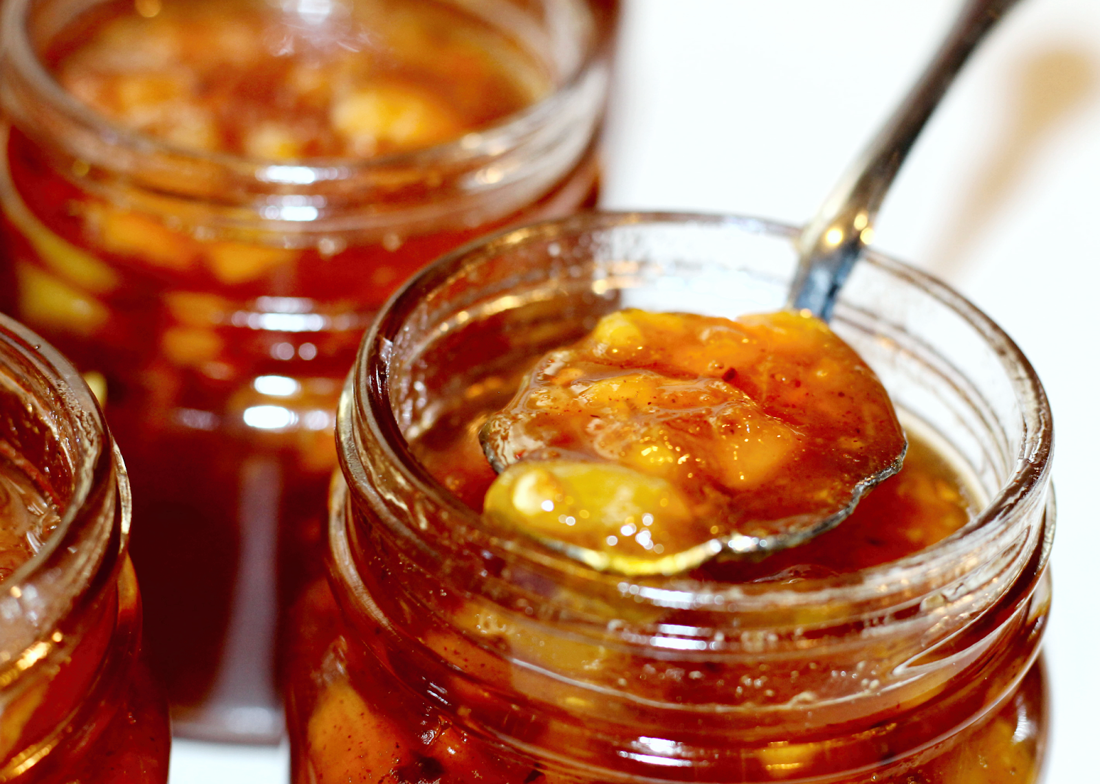 003621 JAM PEACH IN JAR