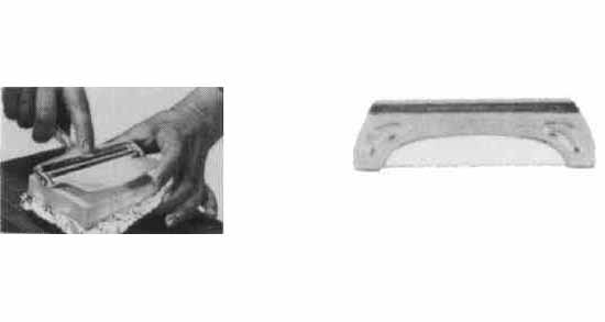 172841 CHEESE CUTTER W/ROLLER BLADE 100MM