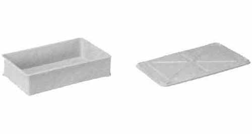 172942 FOOD STORAGE BOX PLASTIC W/COVER 643X417X160MM 32.7LTR