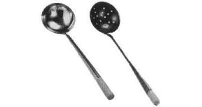 173651 SOUP LADLE CHINESE SOLID STAINLESS STEEL 120MM DIAM